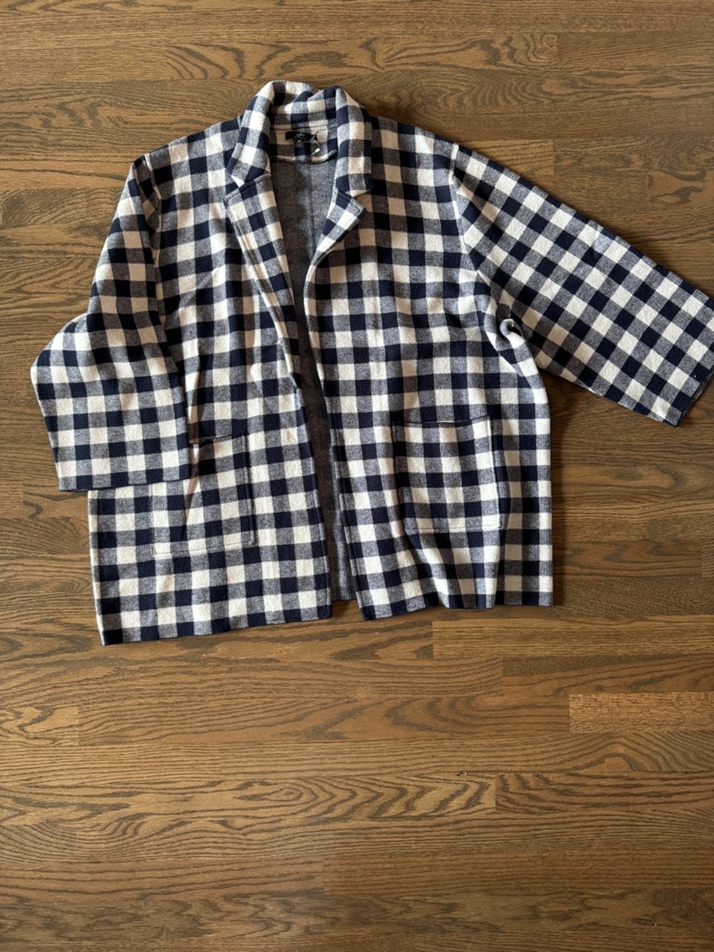 Women’s Navy and Cream Check Knit Open-Front Coat
